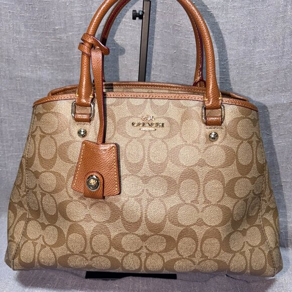 Coach Handbags - Beautiful Coach Satchel